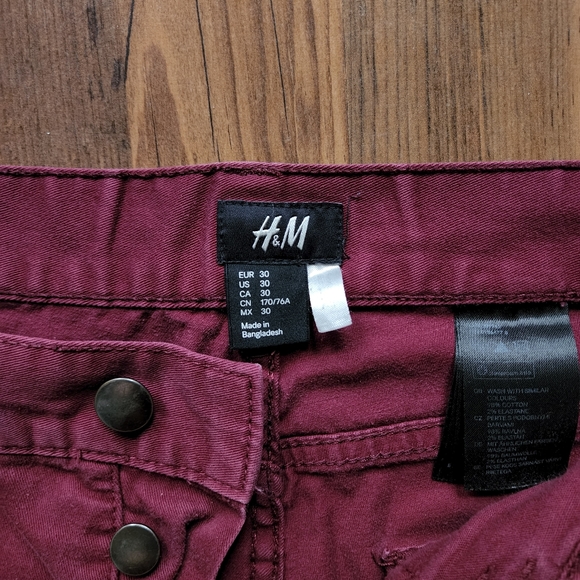 H&M Shorts - 30 waist - Picture 3 of 3
